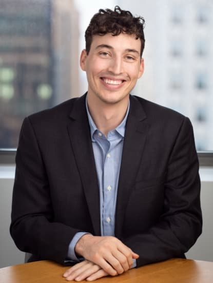 Elliot Warner
